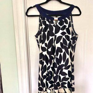 Sleeveless Navy and Cream Summer Dress Size 6